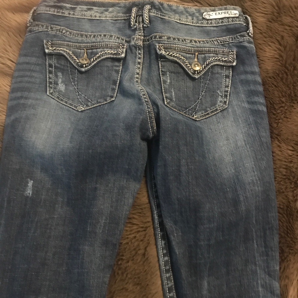 Size 8 Stella bootcut, regular fit, low rise